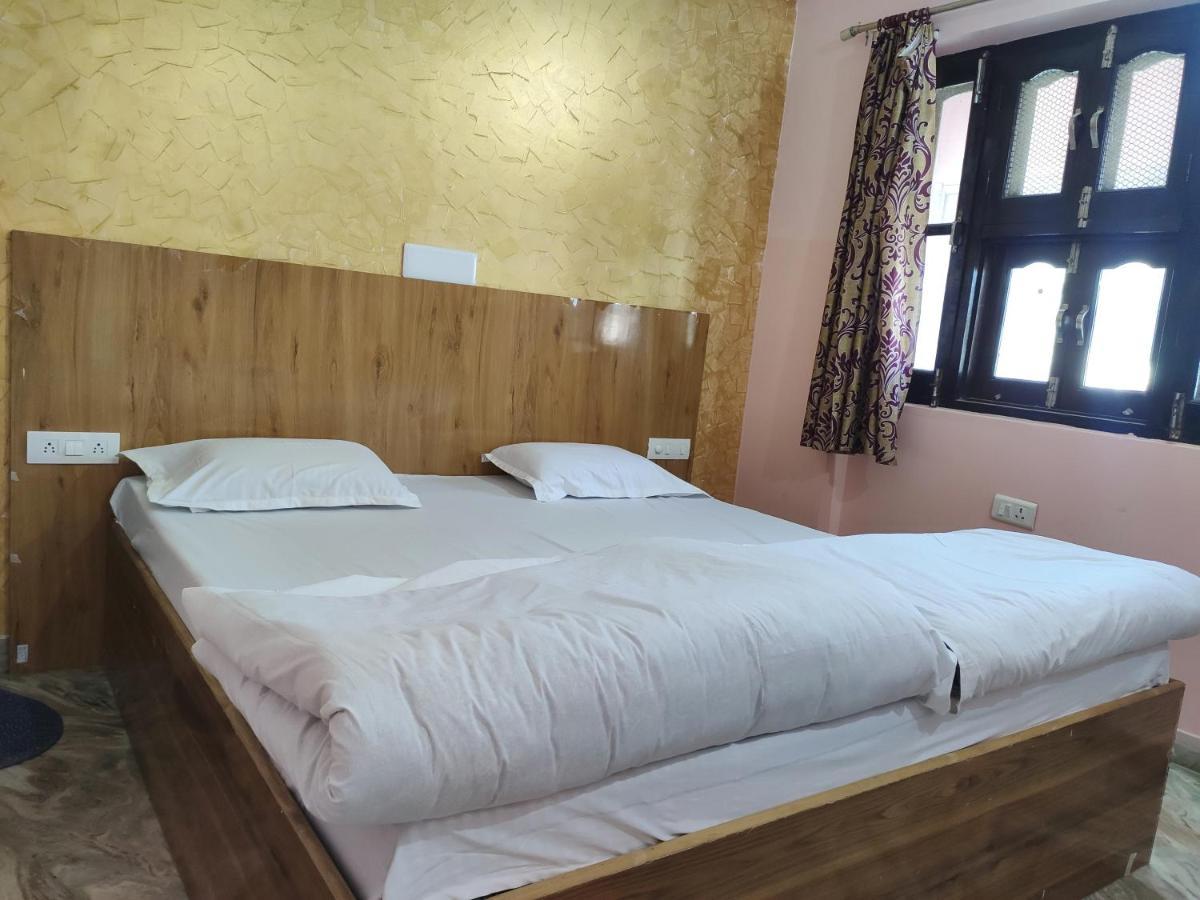 Choudhary Guest House ウダイプル エクステリア 写真